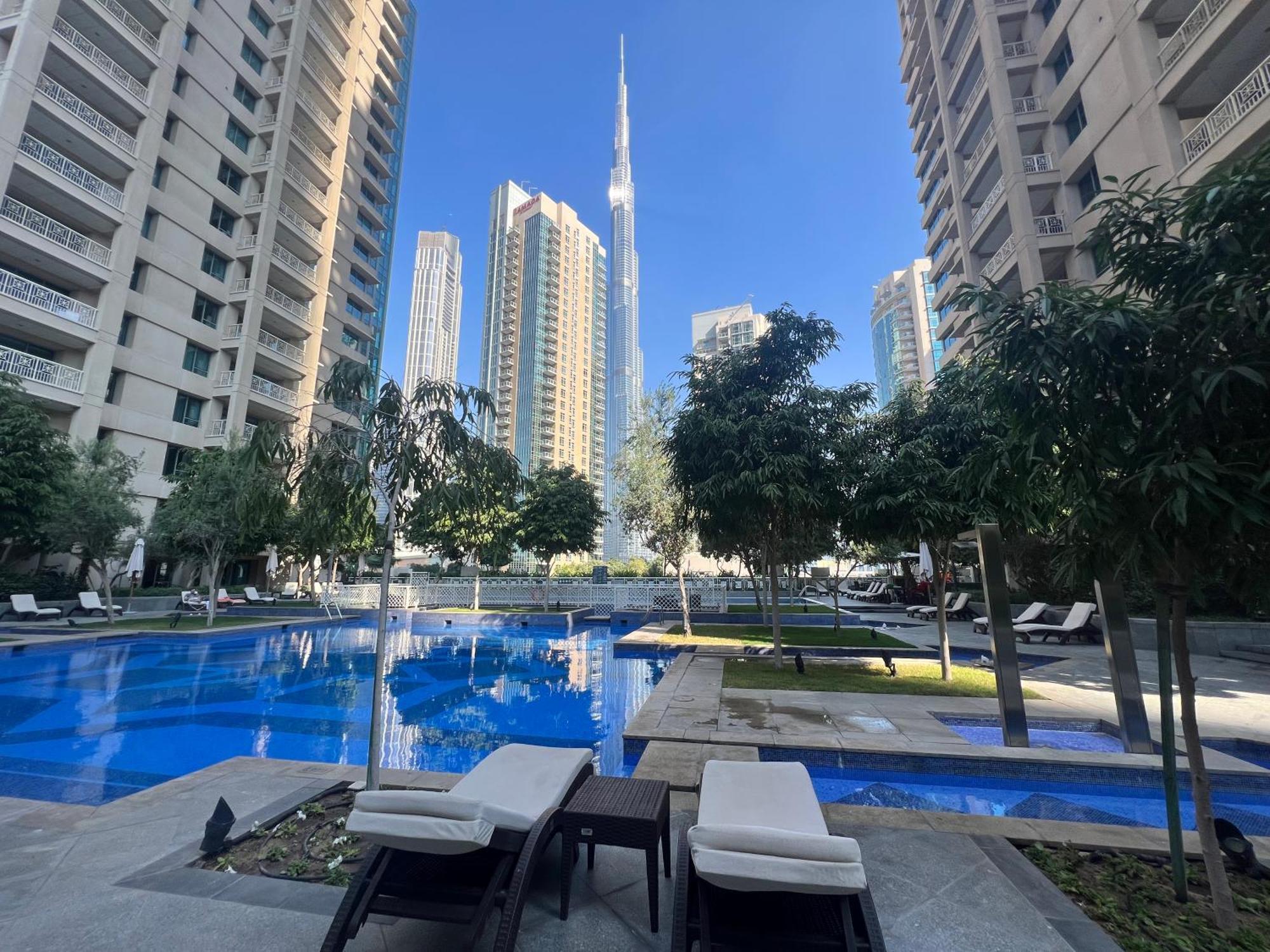 Prestige Living 2Br With Full Burj Khalifa And Fountain View By Auberge Дубай Екстер'єр фото